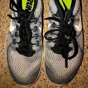 Nike Frees 2017 size 8.5